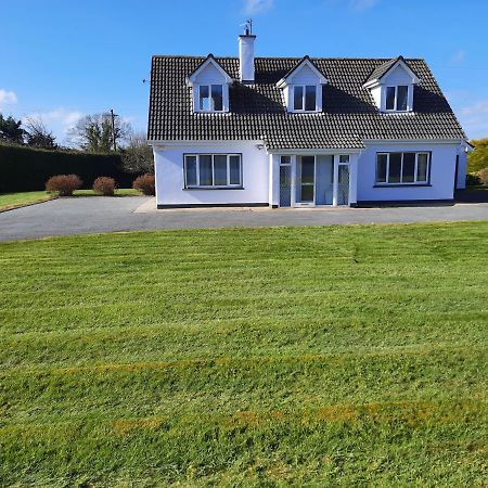 4 Bedroom, 15 Min To Limerick City Quiet Retreat. Exteriér fotografie
